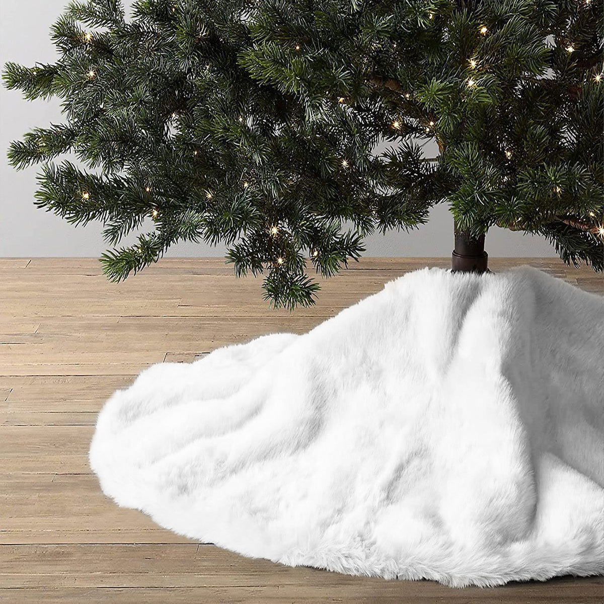 1pc White Christmas Tree Skirt Small Faux Fur Plush Tree Skirt For Christmas Pencil Tree Skirt, Holiday Decoration Christmas Supplies Home Decoration Event Decoration White Rabbit Fur Bedroom Living Room Decoration,halloween