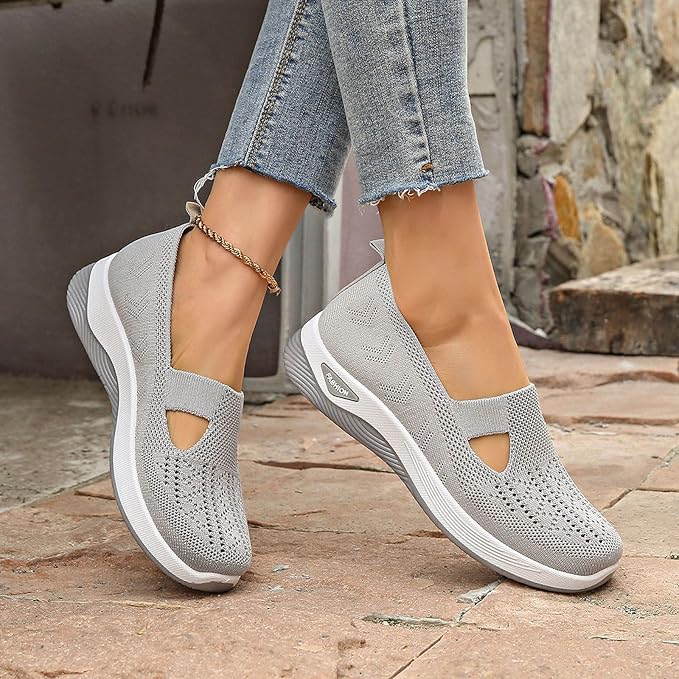 STRIDEKNIT™ - CHAUSSURES POUR FEMMES AU CONFORT FLEXIBLE
