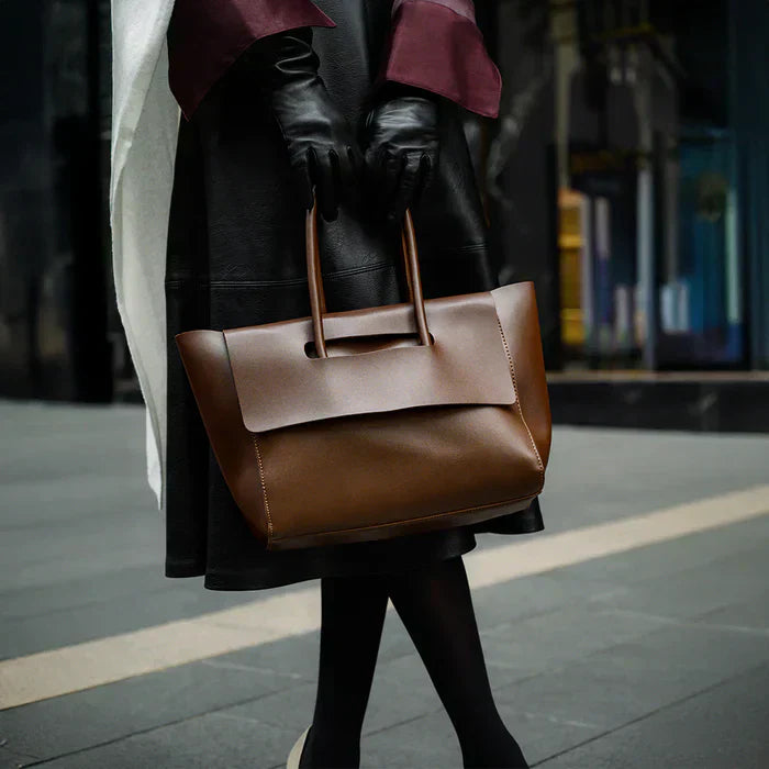 Talbot™ | Gabriella