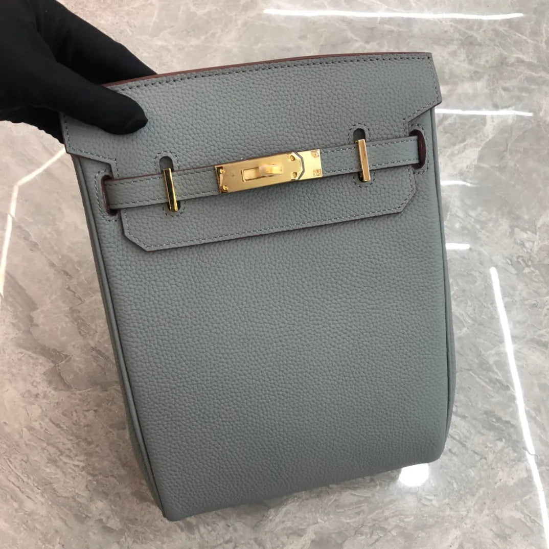 Hado™ - MINIMALIST LEATHER CROSSBODY BAG